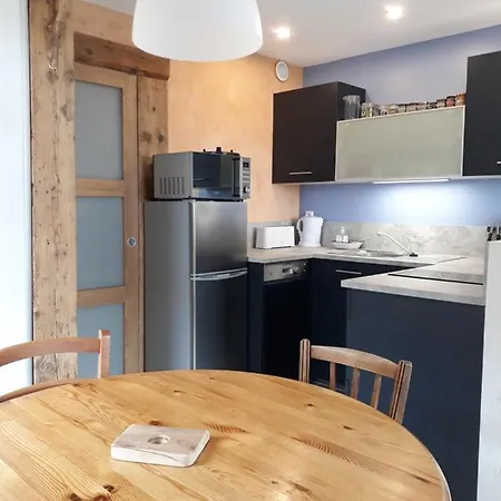 Rez De Jardin Avec Terrasse Apartment *